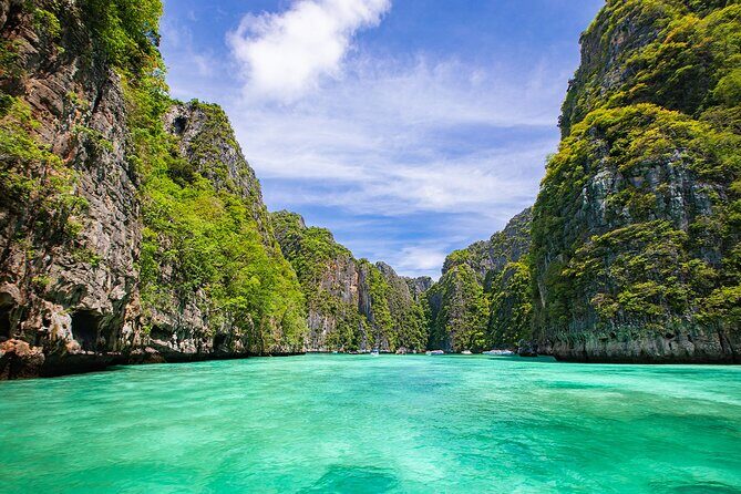 Early Bird Phi Phi Islands Tour From Phi Phi by Speedboat - The Route: What You’ll Do for 7 to 8 Hours
