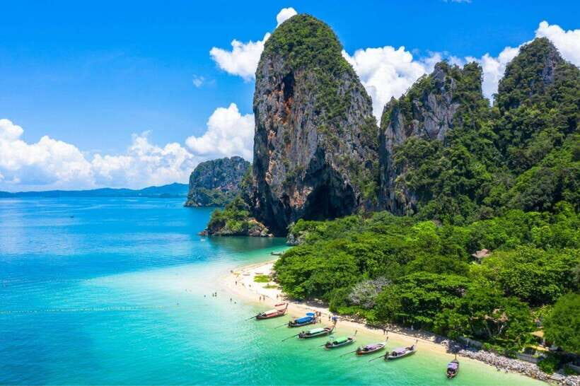 Krabi: 4 Islands Tour by Speedboat with Lunch and Snorkeling - Chicken Island and the Coral-Spotting Snorkel