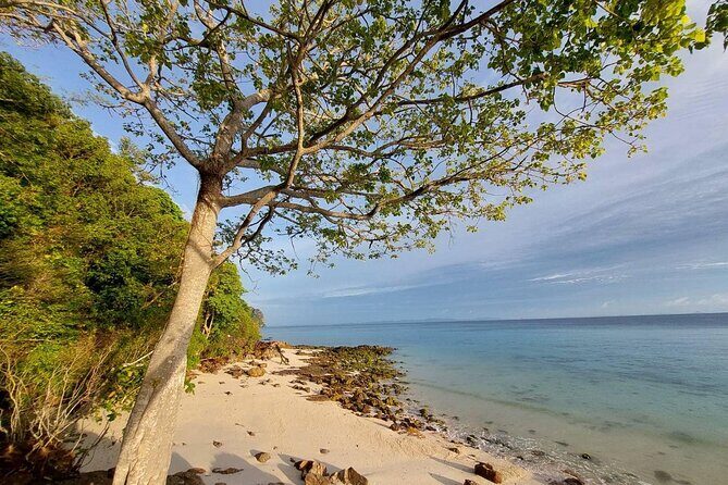 Krabi 7 Islands Sunset Tour with Bioluminescent Plankton + BBQ - Phra Nang Cave and Railay Beach: short stops that set the scene