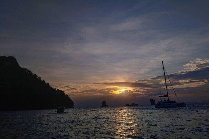 Krabi 7 Islands Sunset Tour with Bioluminescent Plankton + BBQ - Bioluminescent plankton night swim: how to get the glow