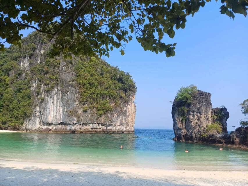 Krabi: Hong Islands - Join tour by Longtail boat - Ko Pak Bia: sandbar walking and an easy first swim