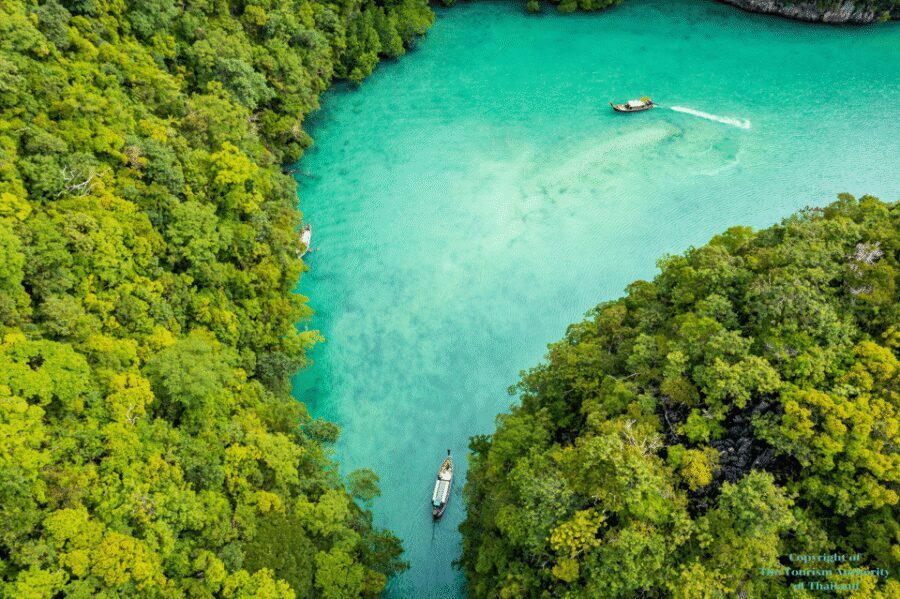 Krabi: Hong Islands - Join tour by Longtail boat - Koh Lao Lading (Paradise Island): beach time plus snorkel-friendly water