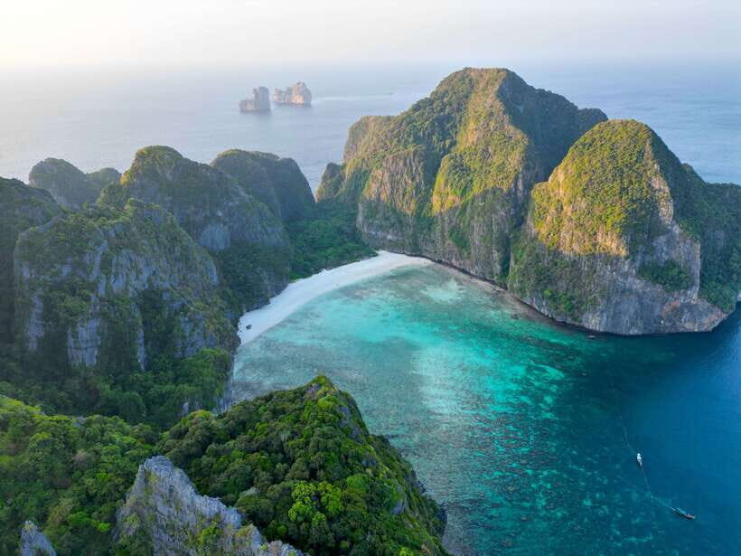 Phi Phi: Half-Day Tour with Maya Bay, Pileh Lagoon & Snorkel - Monkey Bay: close wildlife viewing without the chaos