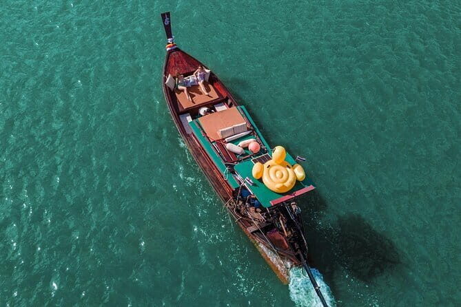 Premium Phi Phi Ferry: Island Tour & Lunch - Snorkeling in Phi Phi Leh: included gear and real water time